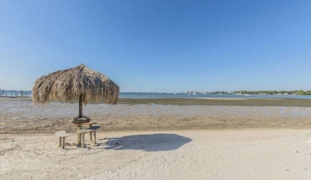 One bedroom condo. Ground floor. Remodeled January 2025 & FULL Waterview