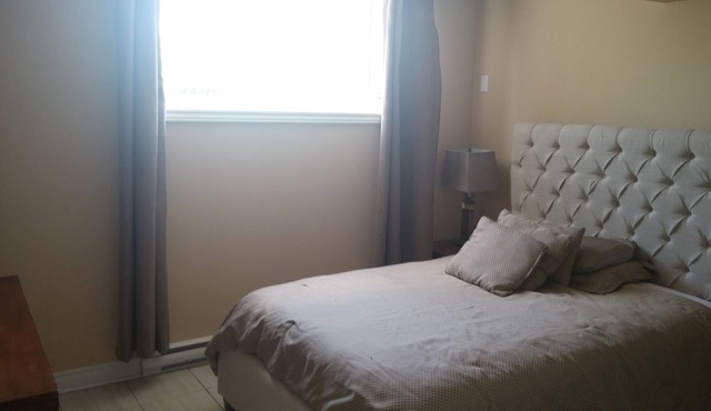 One Bedroom Fully Furnished Apt Gatineai, Quebec
