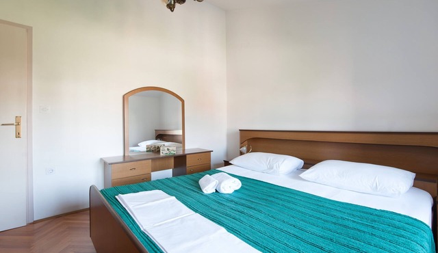 One bedroom apartment with terrace and sea view Turanj, Biograd (A-6445-a)