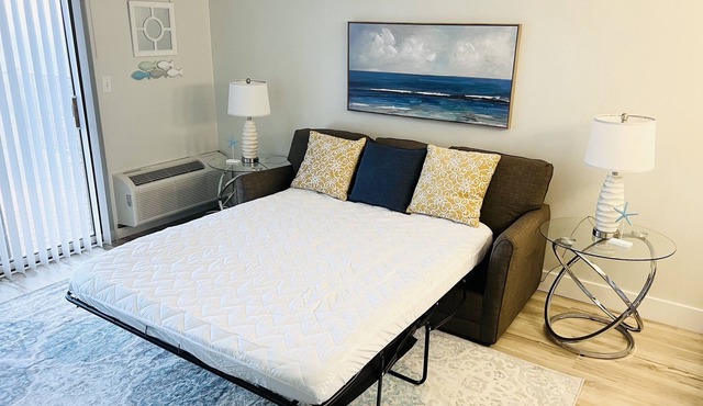 One Bedroom Lake Retreat, two pools, hot tub, and more!