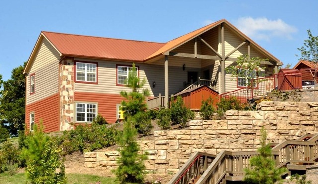 One Bedroom Luxury Condo, Pigeon Forge, TN 1980614