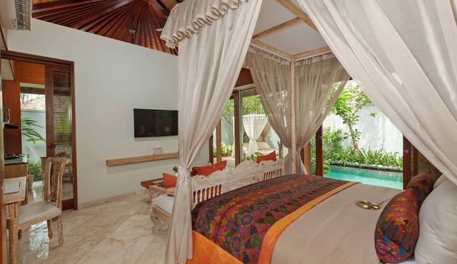 One Bedroom Pool Villa Full Moon Beach