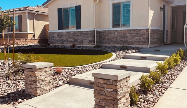 One bedroom private entry casita close to Temecula wine country.