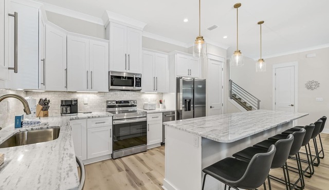 One Block from Beach ~ Gated Community ~ Coastal Luxury