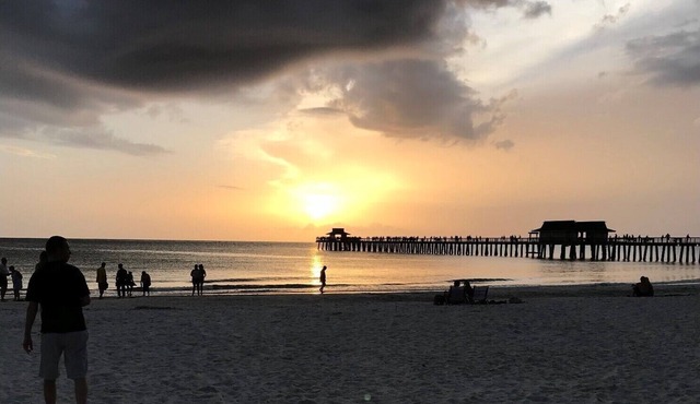 One block to beach and to dining. Best location in Naples !