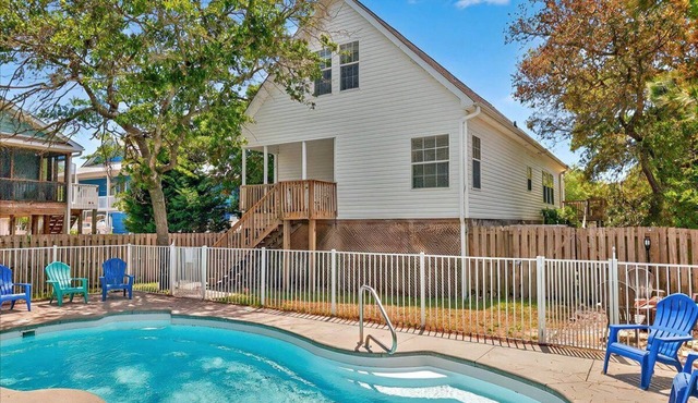 One block to the beach with POOL and golf cart option!