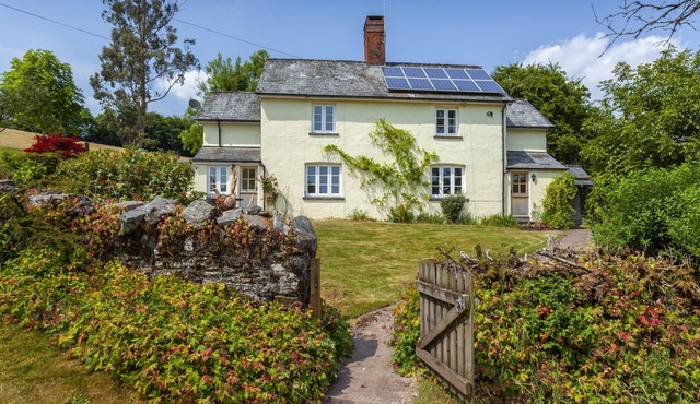 One Lower Spire Cottage, Liscombe