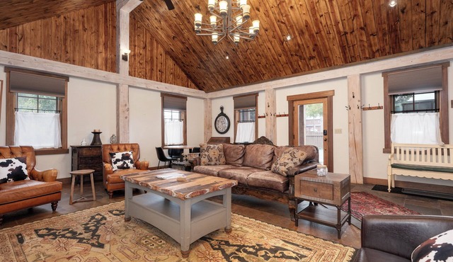 One of a kind 5 bedroom cabin, downtown location,