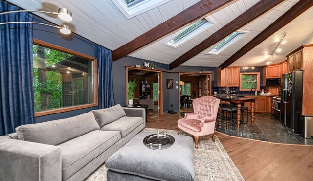 One-of-a-kind dodecagonal retreat