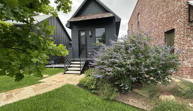 One-of-a-Kind DogTrot House/Walk to Magnolia