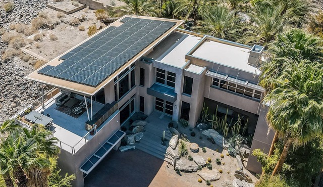 One-of-a-kind luxury home with private pool & spa, WiFi, AC & on-site ruins