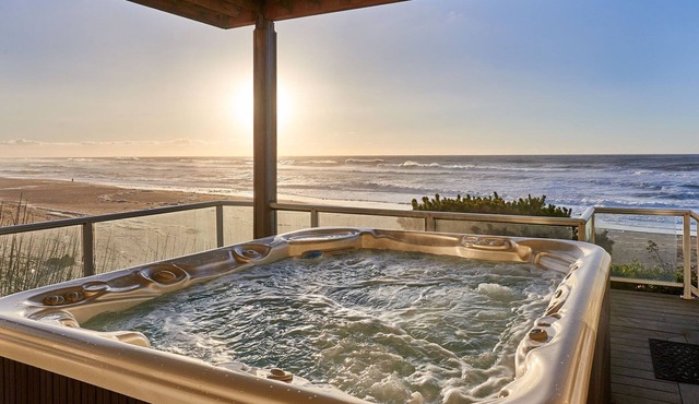 ONE of a KIND OCEANFRONT, SWEEPING Views, 9 beds/8+baths CINEMA, GAME ROOM