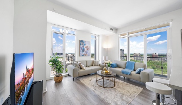 One of a Kind Penthouse in Markham