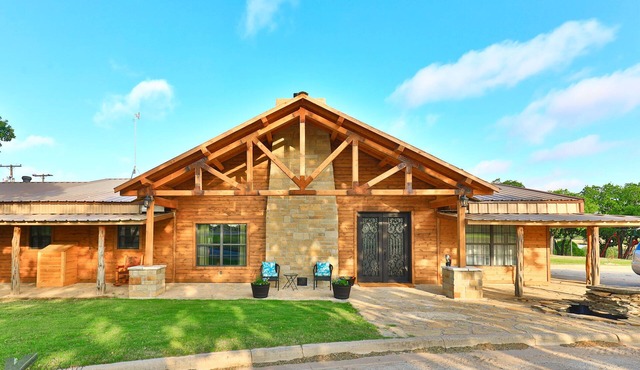 One of a kind private property in the Heart of Texas. Lake Brownwood 20 min