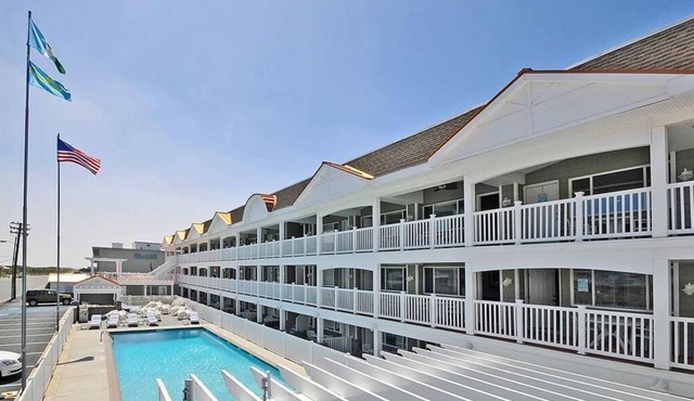 One of the best locations on Avalon's South end beach block at Ocean View Condos.