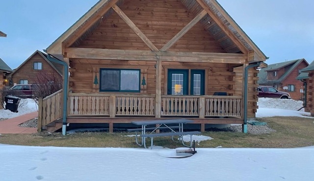 One of the best views in Warrens! 3BR 2BA Cabin near Jellystone & 3 Bears Lodge.