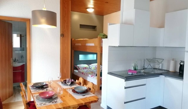 One-room apartment 'Claudia' in San Bernardino in the centre