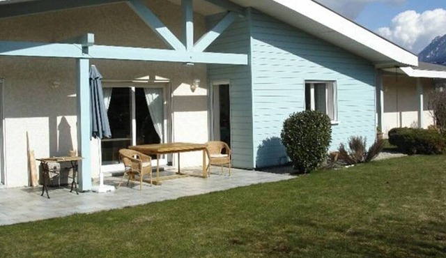 ONE SIZE VILLA IN THE CENTER OF GENEVA CHAMONIX ANNECY