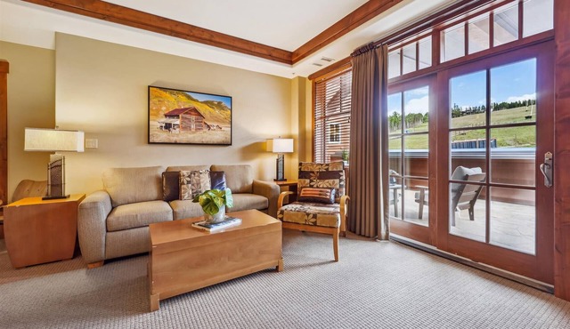One Ski Hill 8307: Great Views-Resort Amenities!