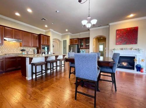 One Story Pet & Family Friendly Fireplace