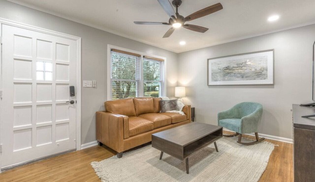 OneCozyPlace Tulsa | King Bed Expo TU Downtown