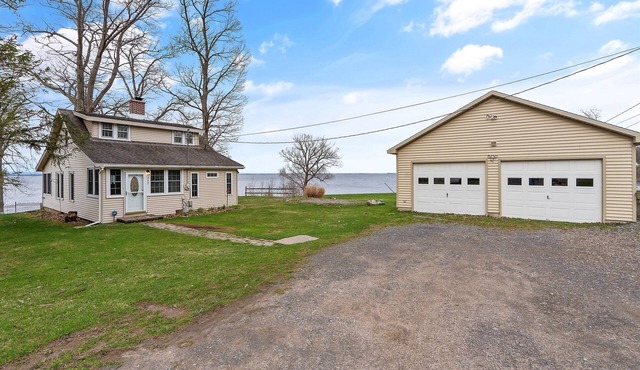 Oneida Lakeside | Private Dock | Pet Friendly