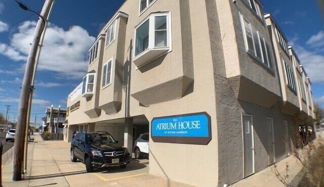 ONLY 1/2 block to the beach, shopping, restaurants and entertainment.