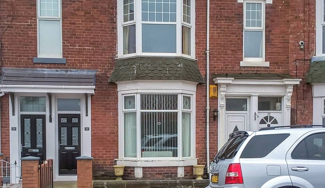 Only 1½ miles from the beach front, perfect for those days in the sun.