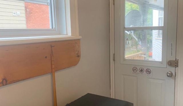 Only Private Room Steps To University Of Ottawa Downtown Not Full apt