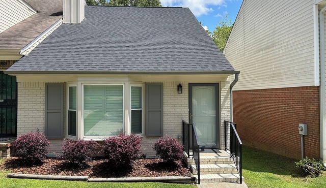 Only the Best! 2 Bedroom 2 Full Bath Complete Remodel. High End Finishes!