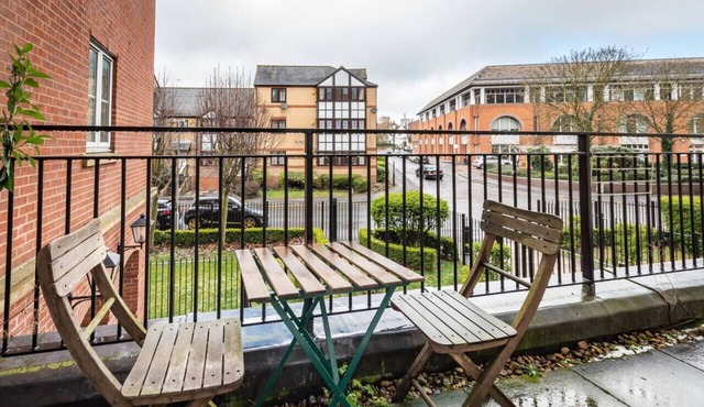 ✰ONPOINT 2 bedroom Apartment - River Kennet✰