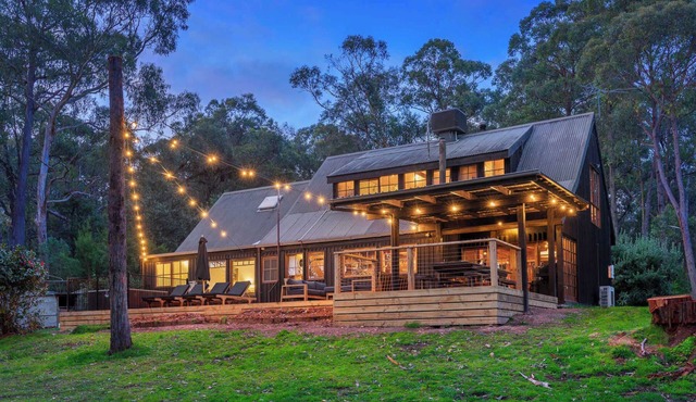 Onyx Retreat Yarra Valley | Spa, Sauna on 13 Acres
