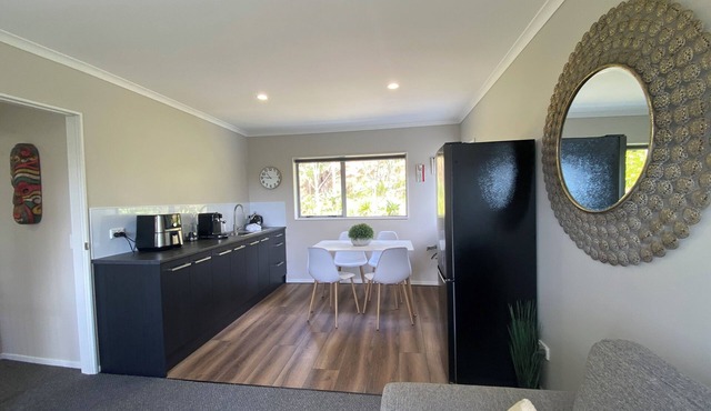 Ooh la la Accomodation, a little luxury awaits.