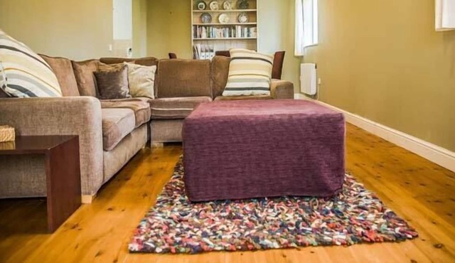 OOLITIC SPRINGS, with a garden in Dundry