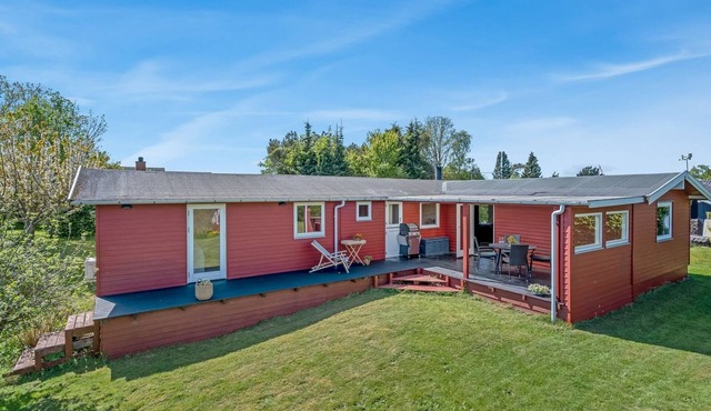 "Oona" - 700m from the sea by Interhome