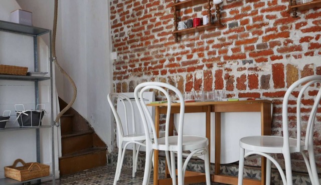 OPARADI "L'Atypique" - the charm of authenticity