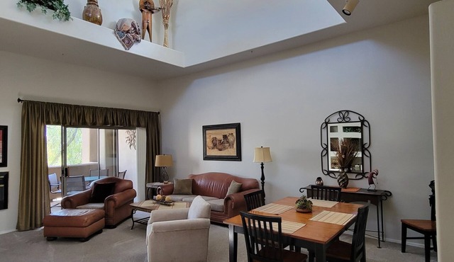 OPEN AND SPACIOUS - CLOSE TO EVERYTHING!