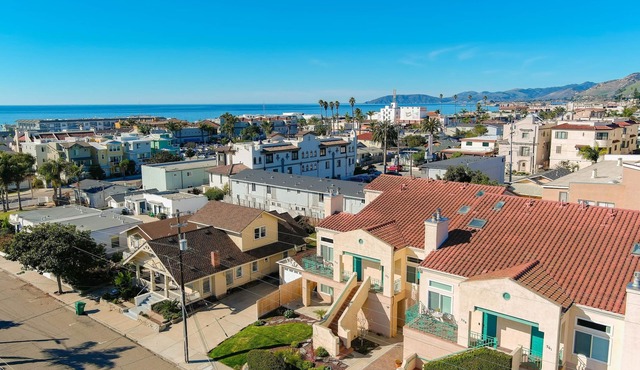 Open for the Summer! Pismo Beach Gem! Enjoy your beach time! 30 plus day rental