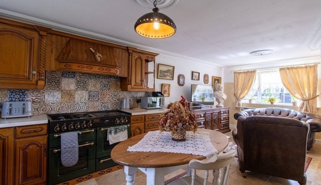 Open Mind Property - Cottage Style Cosy House