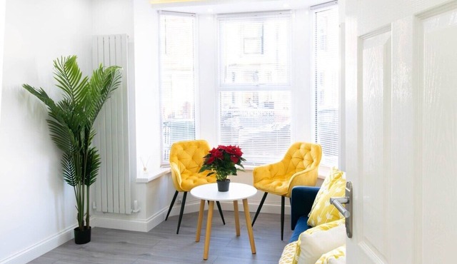 Open Mind Property - 6 Bedrooms of Luxury