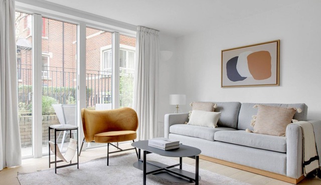 Open plan Maida Vale, 2BR, Newly refurbished, balcony, by Blueground