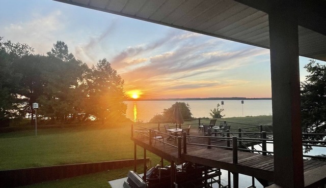 OPEN WATER VIEWS-HOT TUB-High Speed Internet-Sunsets