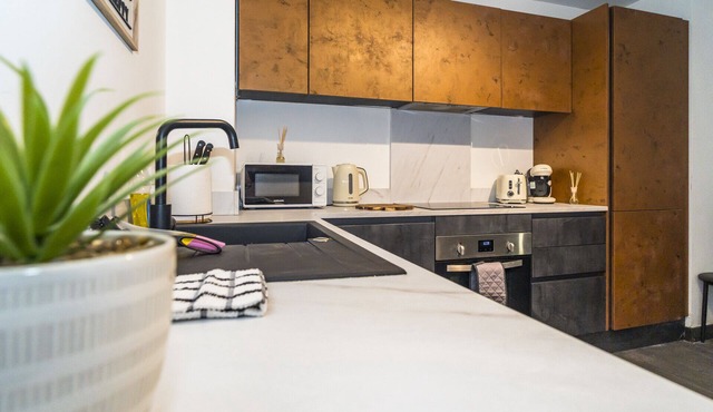 Opera Suite City Apartment