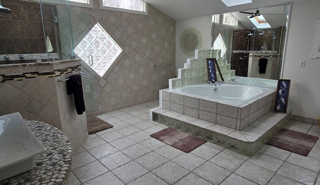 Opie's Eclectic Oasis on Oneida