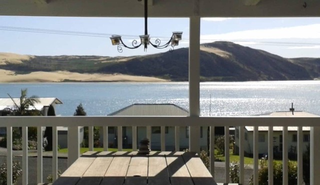 Opononi Sunsets and Sea views