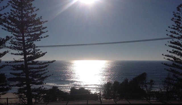 Opposite Little Beach - Amazing Views of Pacific Ocean! WiFi