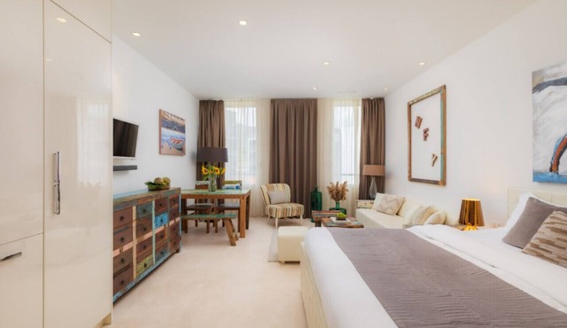 Optimum Apartment Crazy China Junior