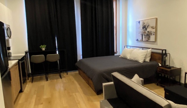 Optimum - Downtown Oasis!