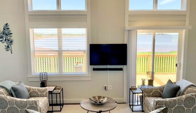 Opulence On the Ocean - Adults Only Oceanfront Beach House