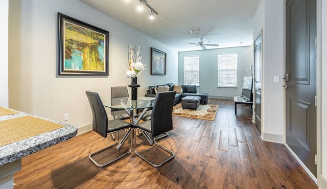 Opulent family friendly home Riverview